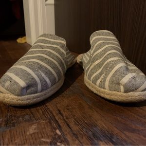 Toms slip on espadrilles.
